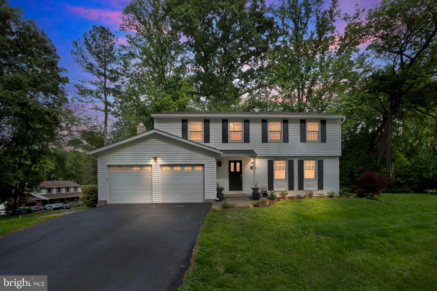 1127 RIVA RIDGE DR, GREAT FALLS, Virginia 22066, 5 Bedrooms Bedrooms, ,3 BathroomsBathrooms,Residential,For sale,1127 RIVA RIDGE DR,VAFX2243782 MLS # VAFX2243782