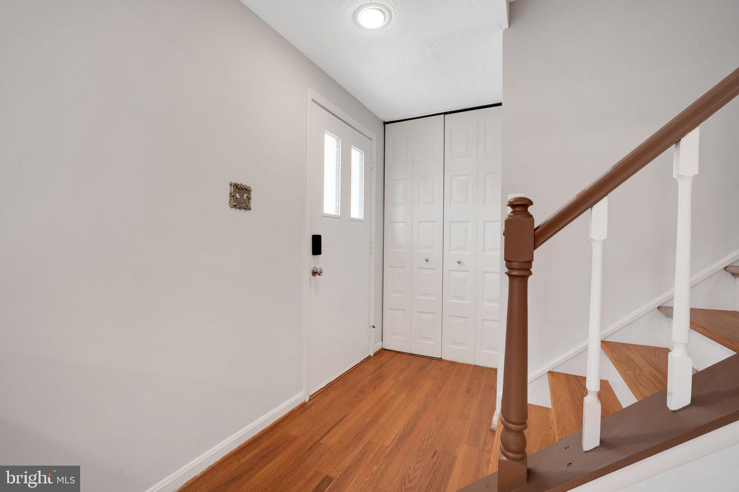 1127 RIVA RIDGE DR, GREAT FALLS, Virginia 22066, 5 Bedrooms Bedrooms, ,3 BathroomsBathrooms,Residential,For sale,1127 RIVA RIDGE DR,VAFX2243782 MLS # VAFX2243782