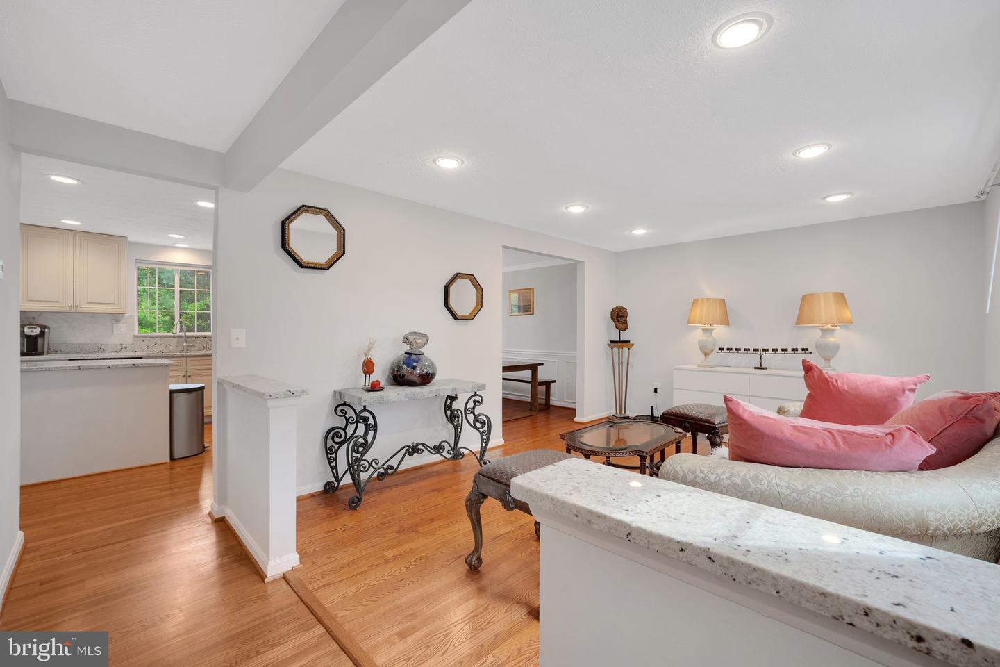 1127 RIVA RIDGE DR, GREAT FALLS, Virginia 22066, 5 Bedrooms Bedrooms, ,3 BathroomsBathrooms,Residential,For sale,1127 RIVA RIDGE DR,VAFX2243782 MLS # VAFX2243782