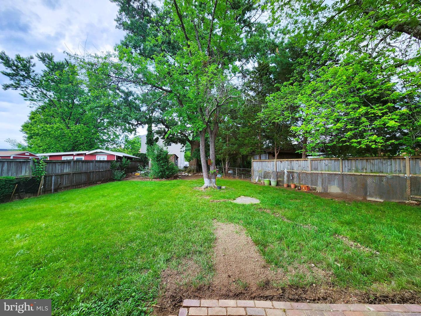 6029 AMHERST AVE, SPRINGFIELD, Virginia 22150, 4 Bedrooms Bedrooms, ,2 BathroomsBathrooms,Residential,For sale,6029 AMHERST AVE,VAFX2243794 MLS # VAFX2243794