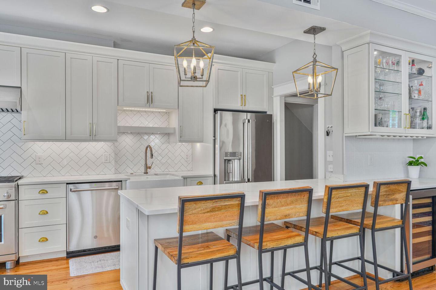 3805 WARREN ST NW, WASHINGTON, District Of Columbia 20016, 5 Bedrooms Bedrooms, 5 Rooms Rooms,3 BathroomsBathrooms,Residential,For sale,3805 WARREN ST NW,DCDC2202922 MLS # DCDC2202922