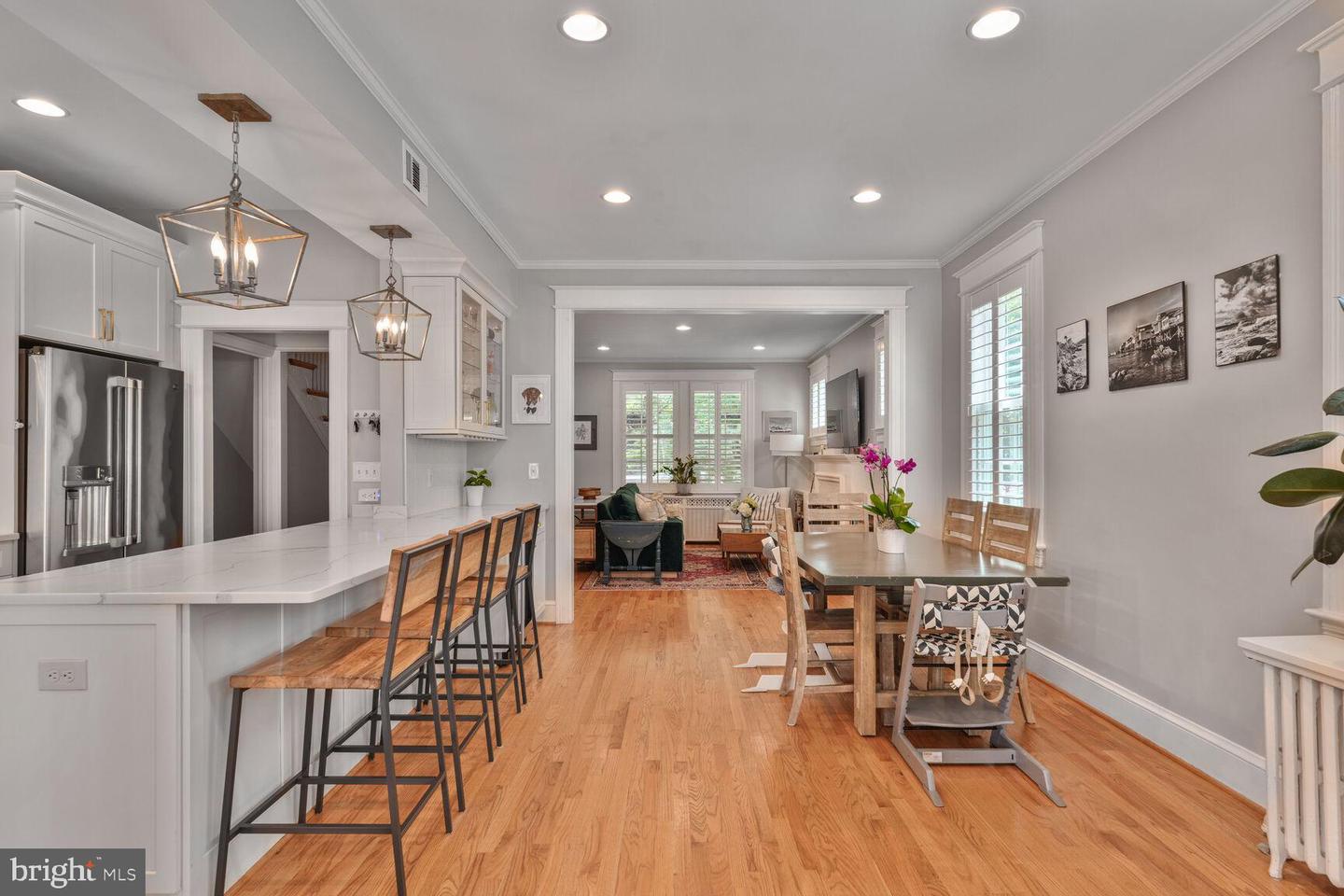 3805 WARREN ST NW, WASHINGTON, District Of Columbia 20016, 5 Bedrooms Bedrooms, 5 Rooms Rooms,3 BathroomsBathrooms,Residential,For sale,3805 WARREN ST NW,DCDC2202922 MLS # DCDC2202922