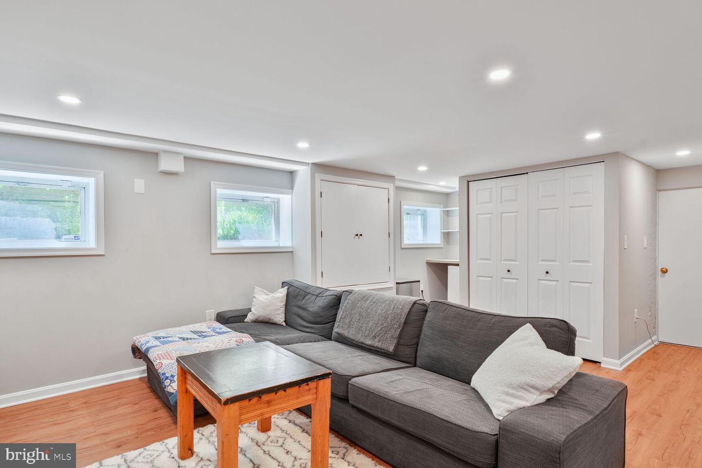3805 WARREN ST NW, WASHINGTON, District Of Columbia 20016, 5 Bedrooms Bedrooms, 5 Rooms Rooms,3 BathroomsBathrooms,Residential,For sale,3805 WARREN ST NW,DCDC2202922 MLS # DCDC2202922