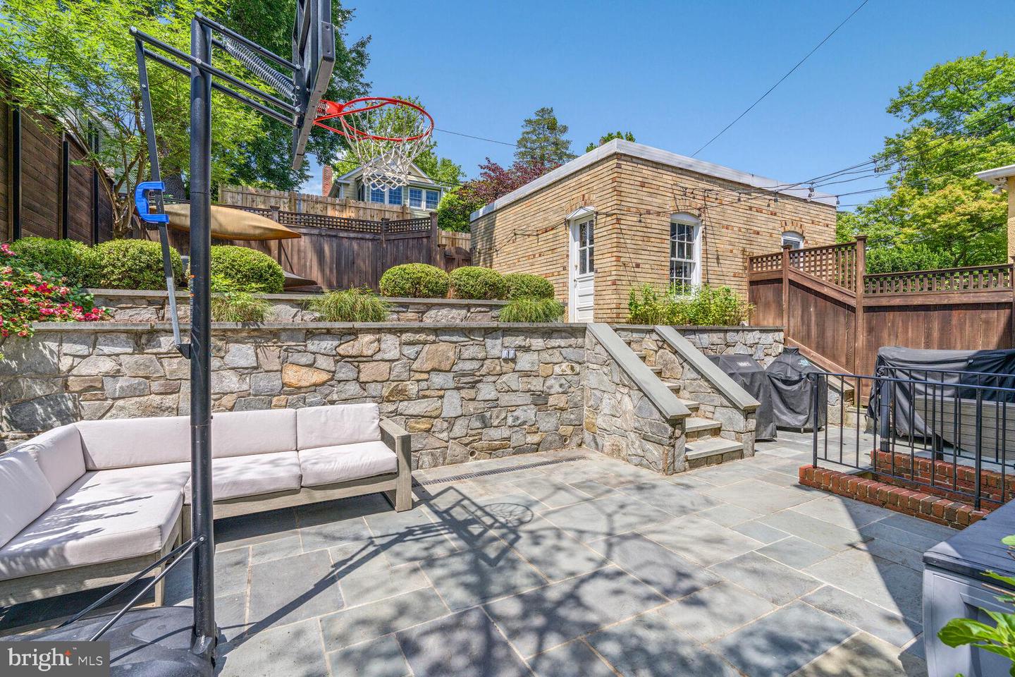 3805 WARREN ST NW, WASHINGTON, District Of Columbia 20016, 5 Bedrooms Bedrooms, 5 Rooms Rooms,3 BathroomsBathrooms,Residential,For sale,3805 WARREN ST NW,DCDC2202922 MLS # DCDC2202922