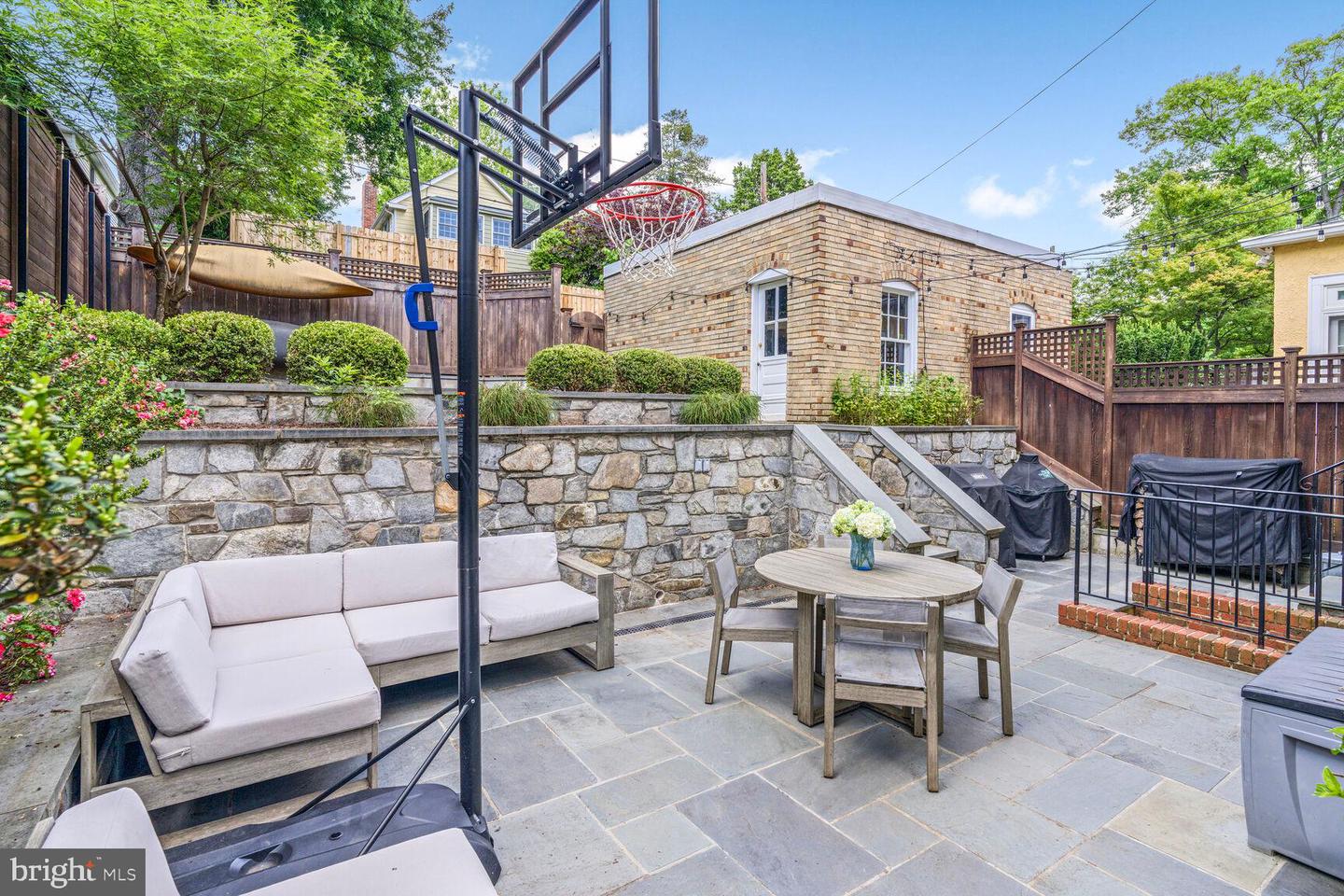 3805 WARREN ST NW, WASHINGTON, District Of Columbia 20016, 5 Bedrooms Bedrooms, 5 Rooms Rooms,3 BathroomsBathrooms,Residential,For sale,3805 WARREN ST NW,DCDC2202922 MLS # DCDC2202922