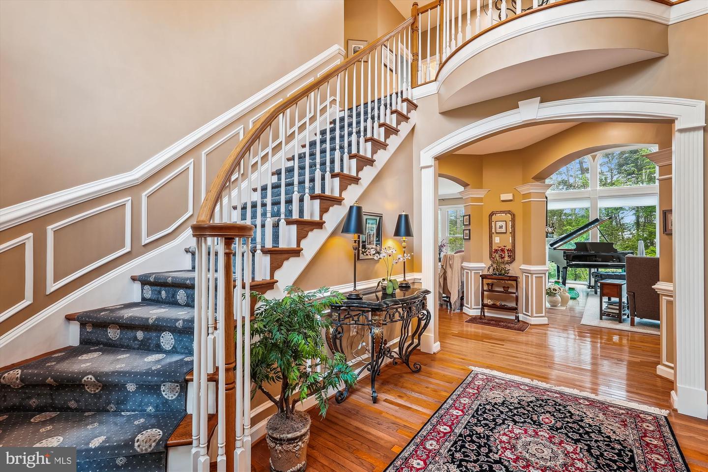 18403 RIM ROCK CIR, LEESBURG, Virginia 20176, 5 Bedrooms Bedrooms, ,3 BathroomsBathrooms,Residential,For sale,18403 RIM ROCK CIR,VALO2098138 MLS # VALO2098138