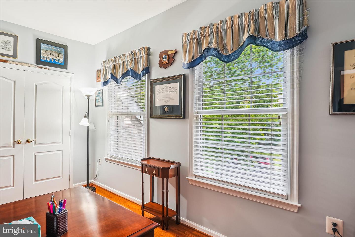 18403 RIM ROCK CIR, LEESBURG, Virginia 20176, 5 Bedrooms Bedrooms, ,3 BathroomsBathrooms,Residential,For sale,18403 RIM ROCK CIR,VALO2098138 MLS # VALO2098138