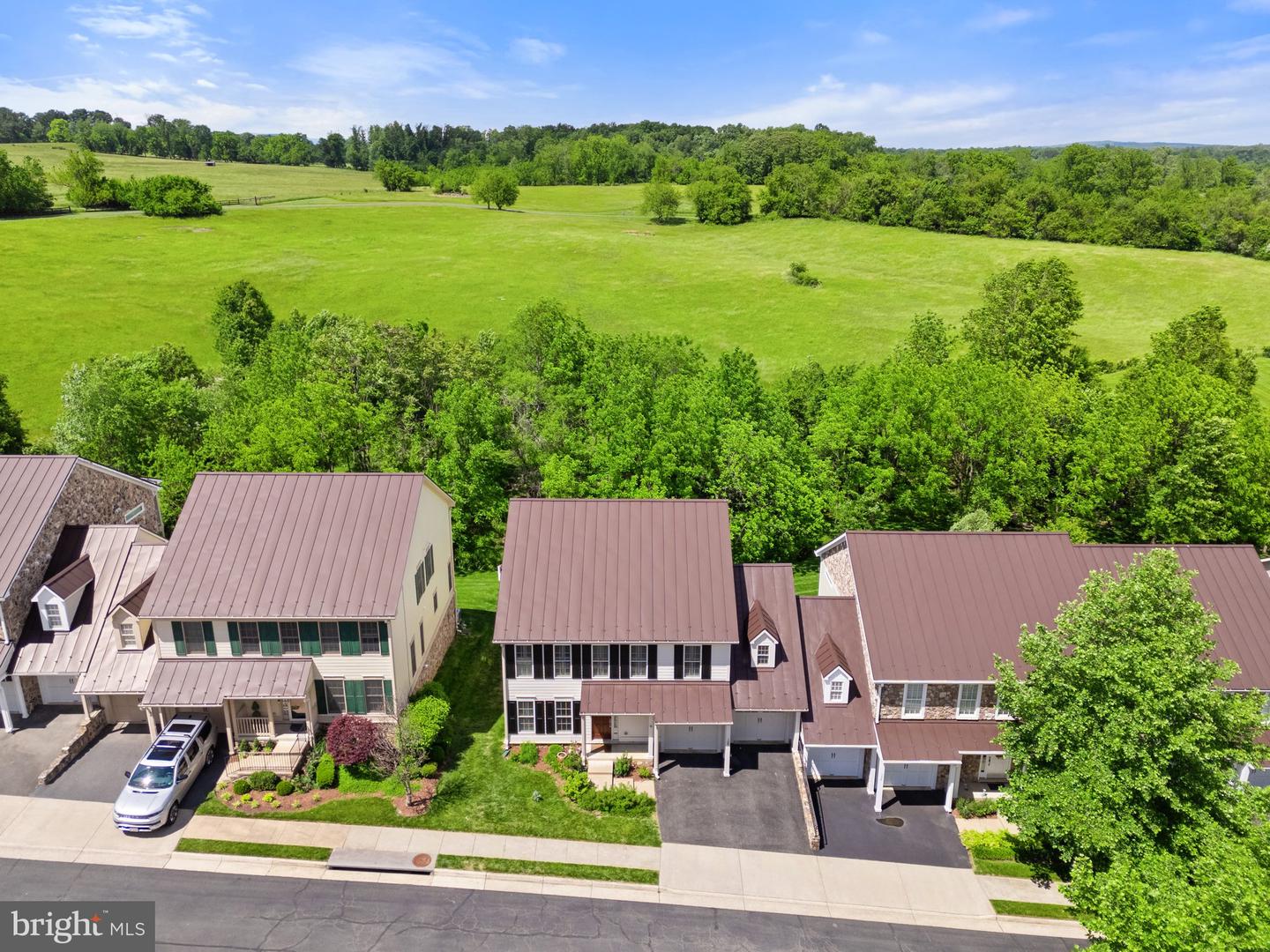 128 N JAY ST, MIDDLEBURG, Virginia 20117, 4 Bedrooms Bedrooms, ,4 BathroomsBathrooms,Residential,For sale,128 N JAY ST,VALO2098156 MLS # VALO2098156