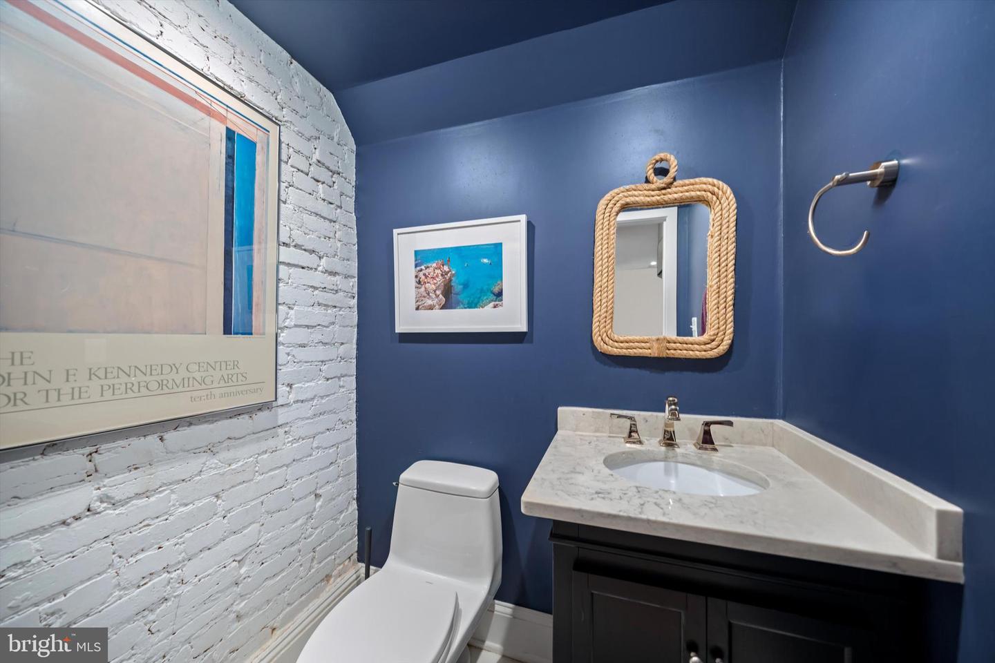 412 G ST NE, WASHINGTON, District Of Columbia 20002, 2 Bedrooms Bedrooms, ,1 BathroomBathrooms,Residential,For sale,412 G ST NE,DCDC2202966 MLS # DCDC2202966