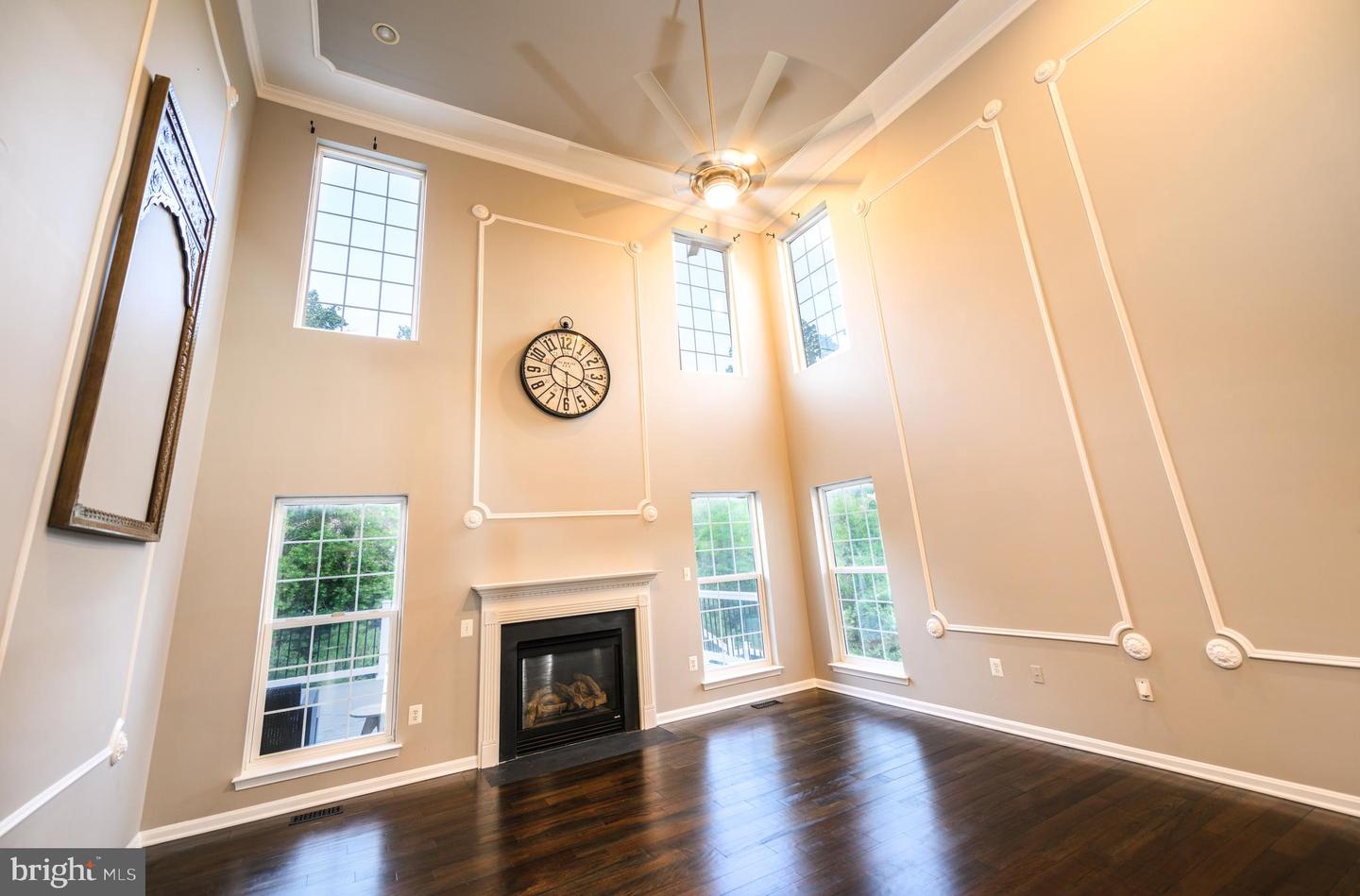 22 THAXTON CT, STAFFORD, Virginia 22556, 5 Bedrooms Bedrooms, ,4 BathroomsBathrooms,Residential,For sale,22 THAXTON CT,VAST2039260 MLS # VAST2039260
