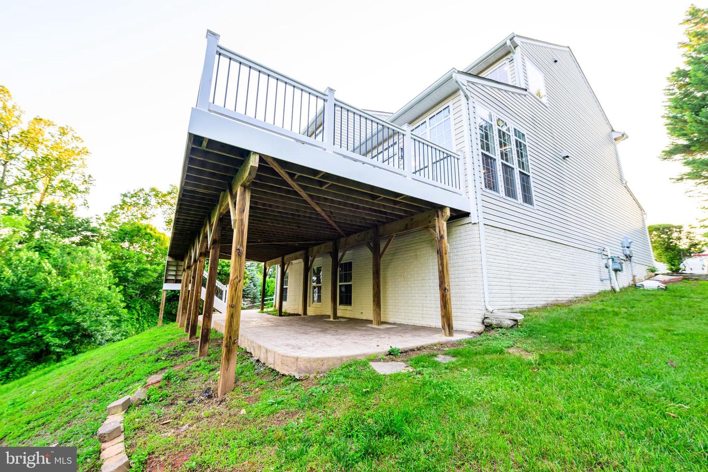 22 THAXTON CT, STAFFORD, Virginia 22556, 5 Bedrooms Bedrooms, ,4 BathroomsBathrooms,Residential,For sale,22 THAXTON CT,VAST2039260 MLS # VAST2039260