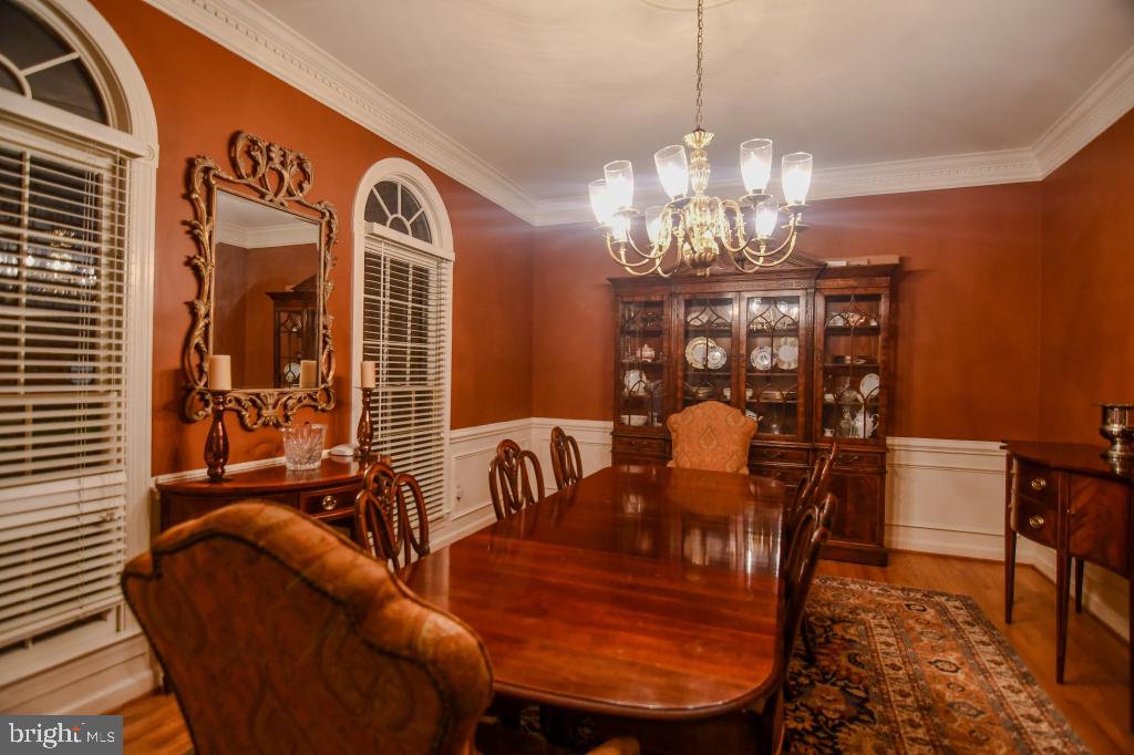 11220 DEVEREUX MANOR LN, FAIRFAX STATION, Virginia 22039, 5 Bedrooms Bedrooms, ,4 BathroomsBathrooms,Residential,For sale,11220 DEVEREUX MANOR LN,VAFX2243588 MLS # VAFX2243588