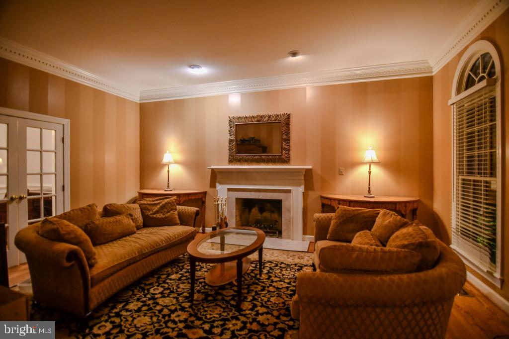 11220 DEVEREUX MANOR LN, FAIRFAX STATION, Virginia 22039, 5 Bedrooms Bedrooms, ,4 BathroomsBathrooms,Residential,For sale,11220 DEVEREUX MANOR LN,VAFX2243588 MLS # VAFX2243588