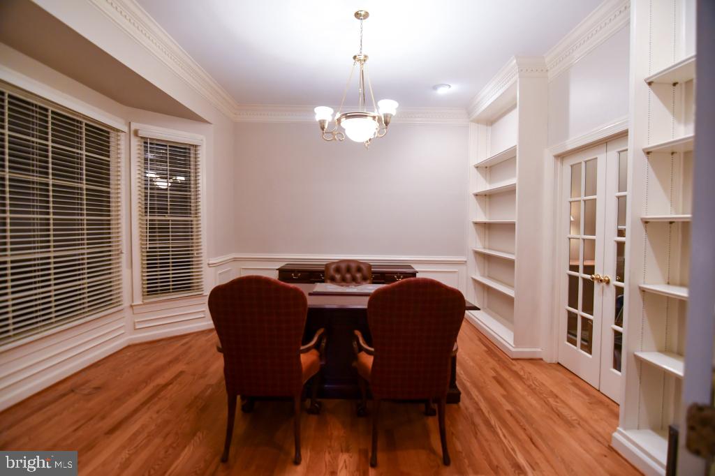 11220 DEVEREUX MANOR LN, FAIRFAX STATION, Virginia 22039, 5 Bedrooms Bedrooms, ,4 BathroomsBathrooms,Residential,For sale,11220 DEVEREUX MANOR LN,VAFX2243588 MLS # VAFX2243588