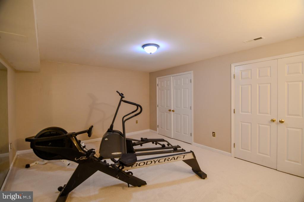 11220 DEVEREUX MANOR LN, FAIRFAX STATION, Virginia 22039, 5 Bedrooms Bedrooms, ,4 BathroomsBathrooms,Residential,For sale,11220 DEVEREUX MANOR LN,VAFX2243588 MLS # VAFX2243588