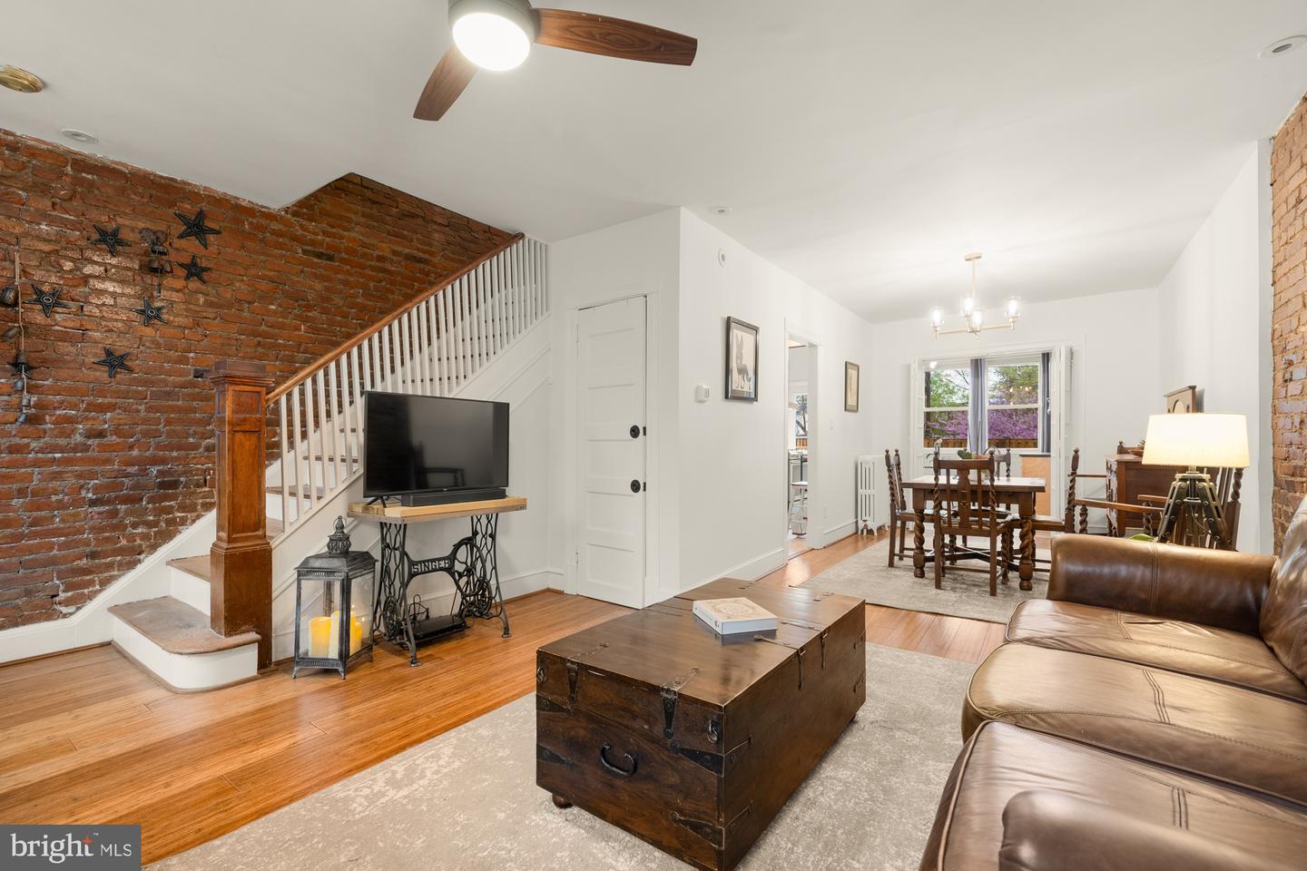 111 17TH ST SE, WASHINGTON, District Of Columbia 20003, 2 Bedrooms Bedrooms, ,1 BathroomBathrooms,Residential,For sale,111 17TH ST SE,DCDC2203106 MLS # DCDC2203106