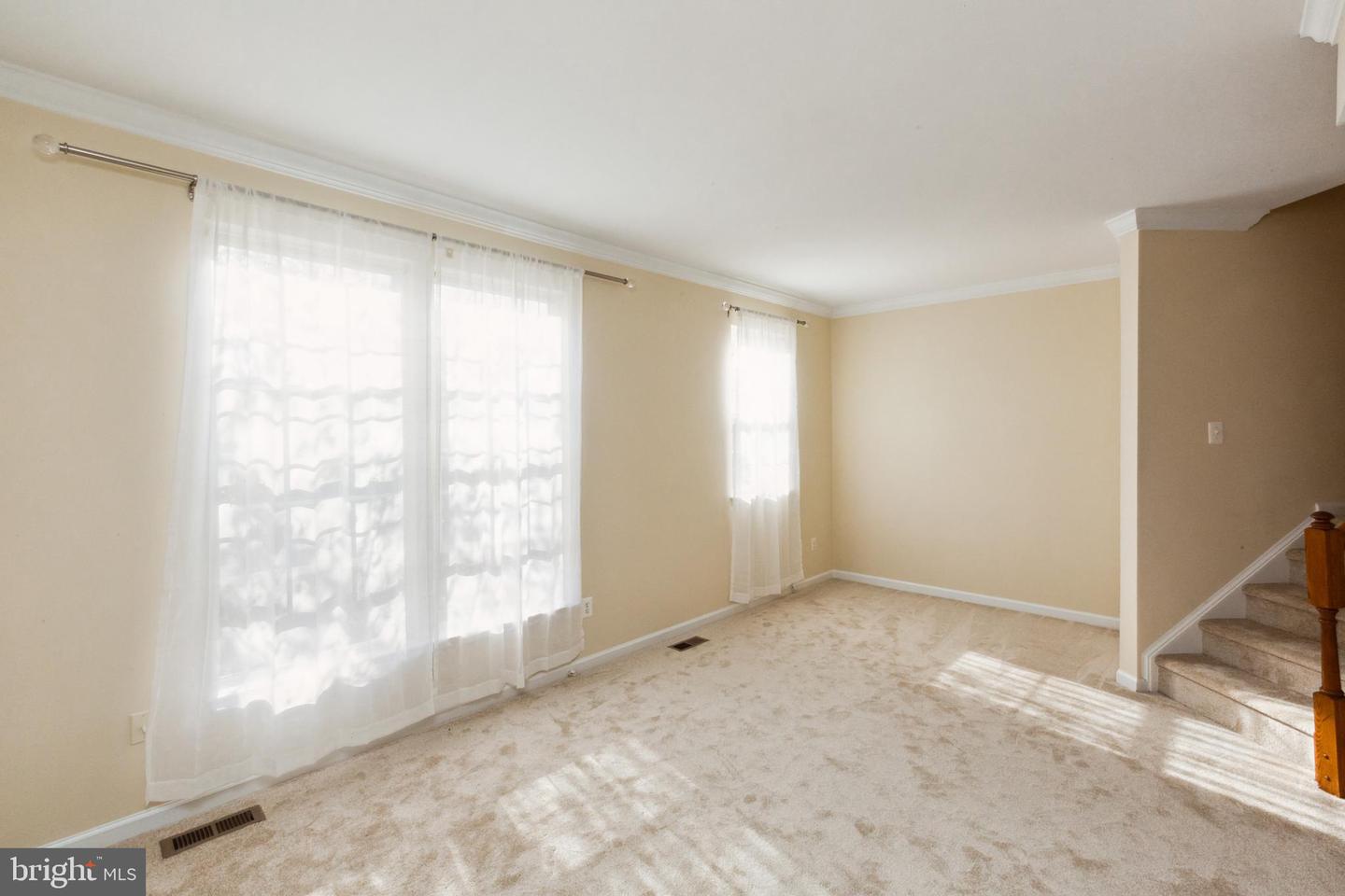 1254 CORBETT PL, WOODBRIDGE, Virginia 22191, 3 Bedrooms Bedrooms, ,2 BathroomsBathrooms,Residential,For sale,1254 CORBETT PL,VAPW2095920 MLS # VAPW2095920