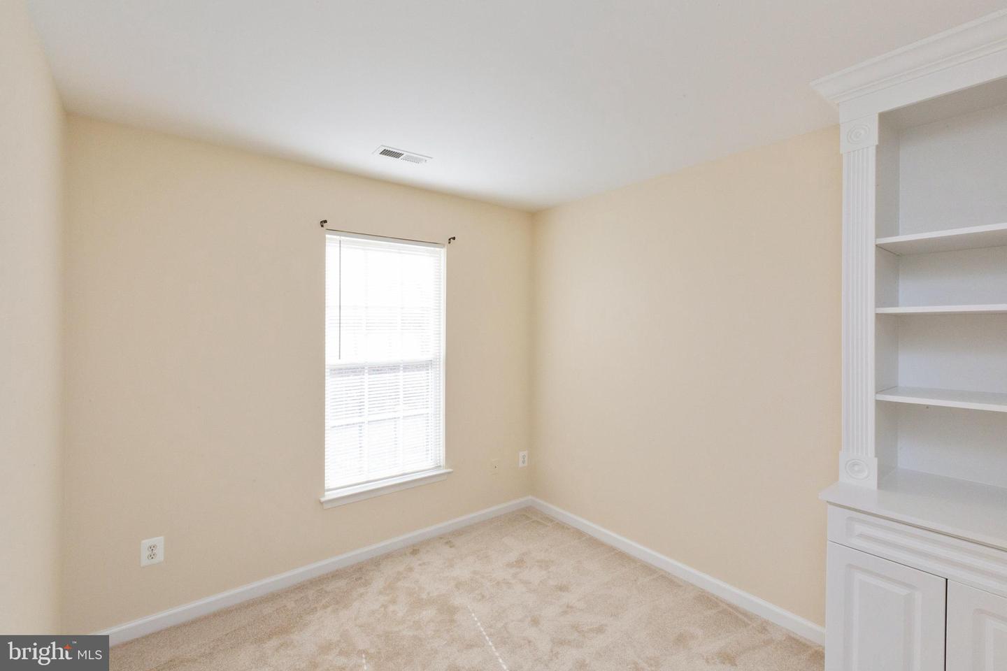 1254 CORBETT PL, WOODBRIDGE, Virginia 22191, 3 Bedrooms Bedrooms, ,2 BathroomsBathrooms,Residential,For sale,1254 CORBETT PL,VAPW2095920 MLS # VAPW2095920