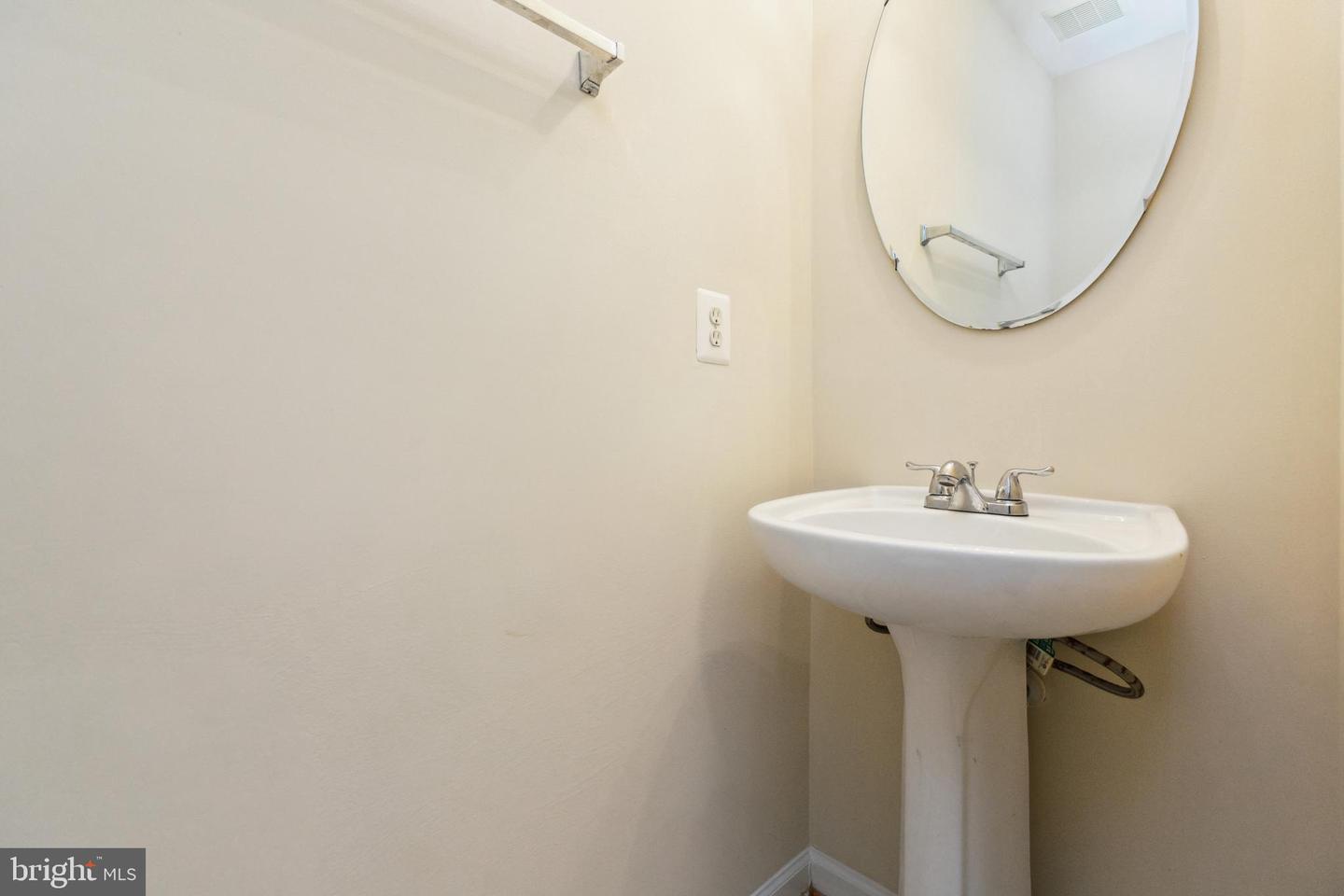 1254 CORBETT PL, WOODBRIDGE, Virginia 22191, 3 Bedrooms Bedrooms, ,2 BathroomsBathrooms,Residential,For sale,1254 CORBETT PL,VAPW2095920 MLS # VAPW2095920