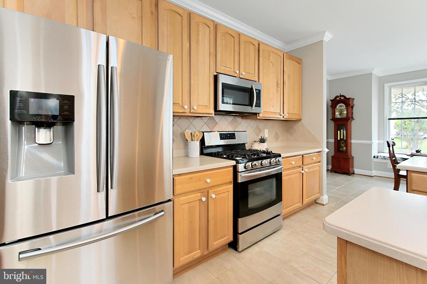 13853 CRABTREE WAY, GAINESVILLE, Virginia 20155, 2 Bedrooms Bedrooms, ,2 BathroomsBathrooms,Residential,For sale,13853 CRABTREE WAY,VAPW2095798 MLS # VAPW2095798