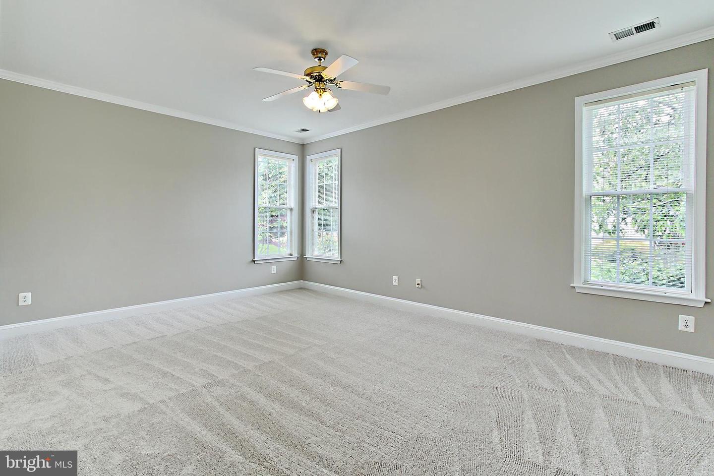 13853 CRABTREE WAY, GAINESVILLE, Virginia 20155, 2 Bedrooms Bedrooms, ,2 BathroomsBathrooms,Residential,For sale,13853 CRABTREE WAY,VAPW2095798 MLS # VAPW2095798