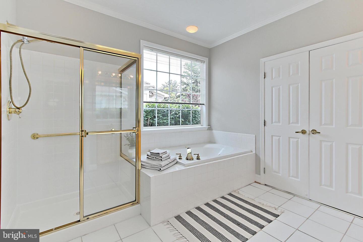 13853 CRABTREE WAY, GAINESVILLE, Virginia 20155, 2 Bedrooms Bedrooms, ,2 BathroomsBathrooms,Residential,For sale,13853 CRABTREE WAY,VAPW2095798 MLS # VAPW2095798