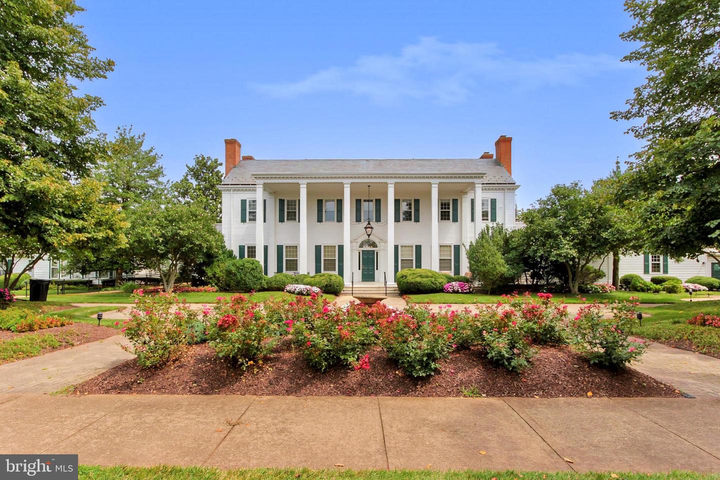 13853 CRABTREE WAY, GAINESVILLE, Virginia 20155, 2 Bedrooms Bedrooms, ,2 BathroomsBathrooms,Residential,For sale,13853 CRABTREE WAY,VAPW2095798 MLS # VAPW2095798