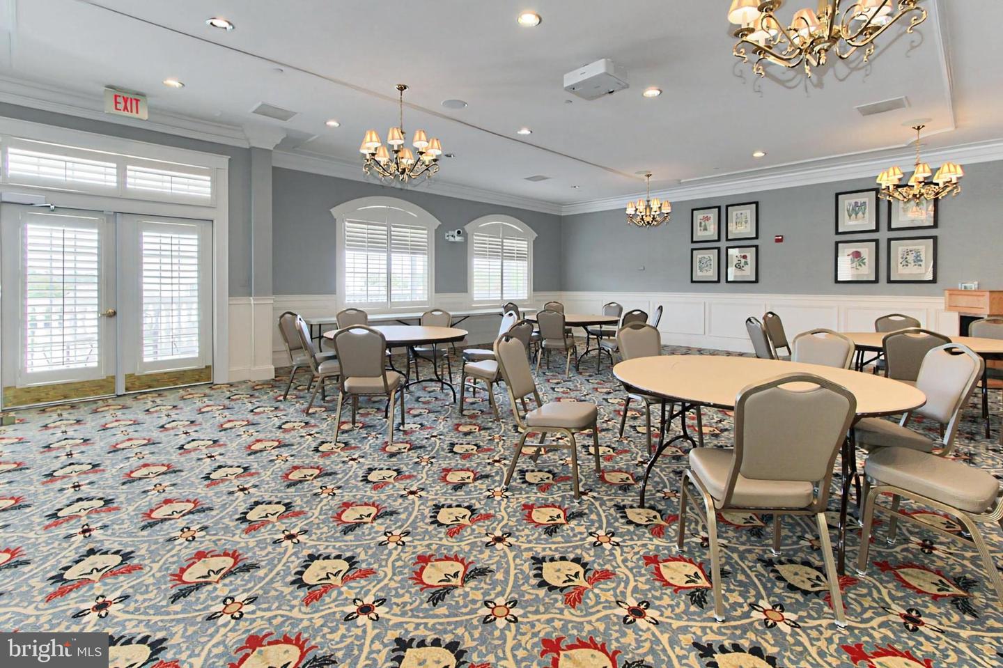 13853 CRABTREE WAY, GAINESVILLE, Virginia 20155, 2 Bedrooms Bedrooms, ,2 BathroomsBathrooms,Residential,For sale,13853 CRABTREE WAY,VAPW2095798 MLS # VAPW2095798