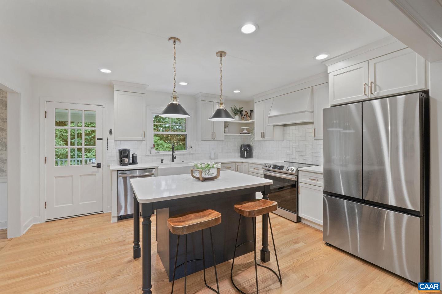 3500 MONACAN DR W, CHARLOTTESVILLE, Virginia 22901, 5 Bedrooms Bedrooms, ,3 BathroomsBathrooms,Residential,For sale,3500 MONACAN DR W,665154 MLS # 665154