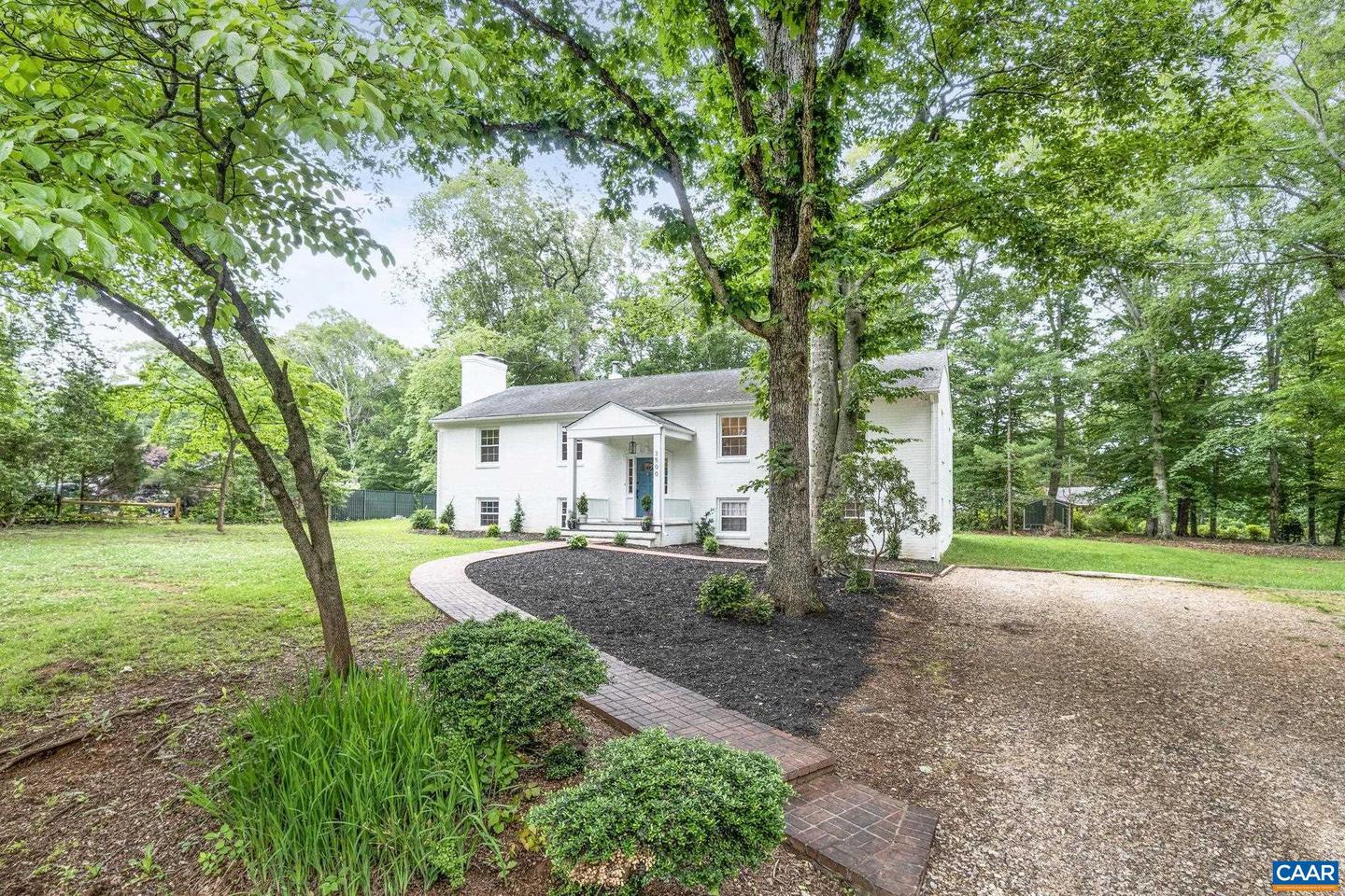 3500 MONACAN DR W, CHARLOTTESVILLE, Virginia 22901, 5 Bedrooms Bedrooms, ,3 BathroomsBathrooms,Residential,For sale,3500 MONACAN DR W,665154 MLS # 665154