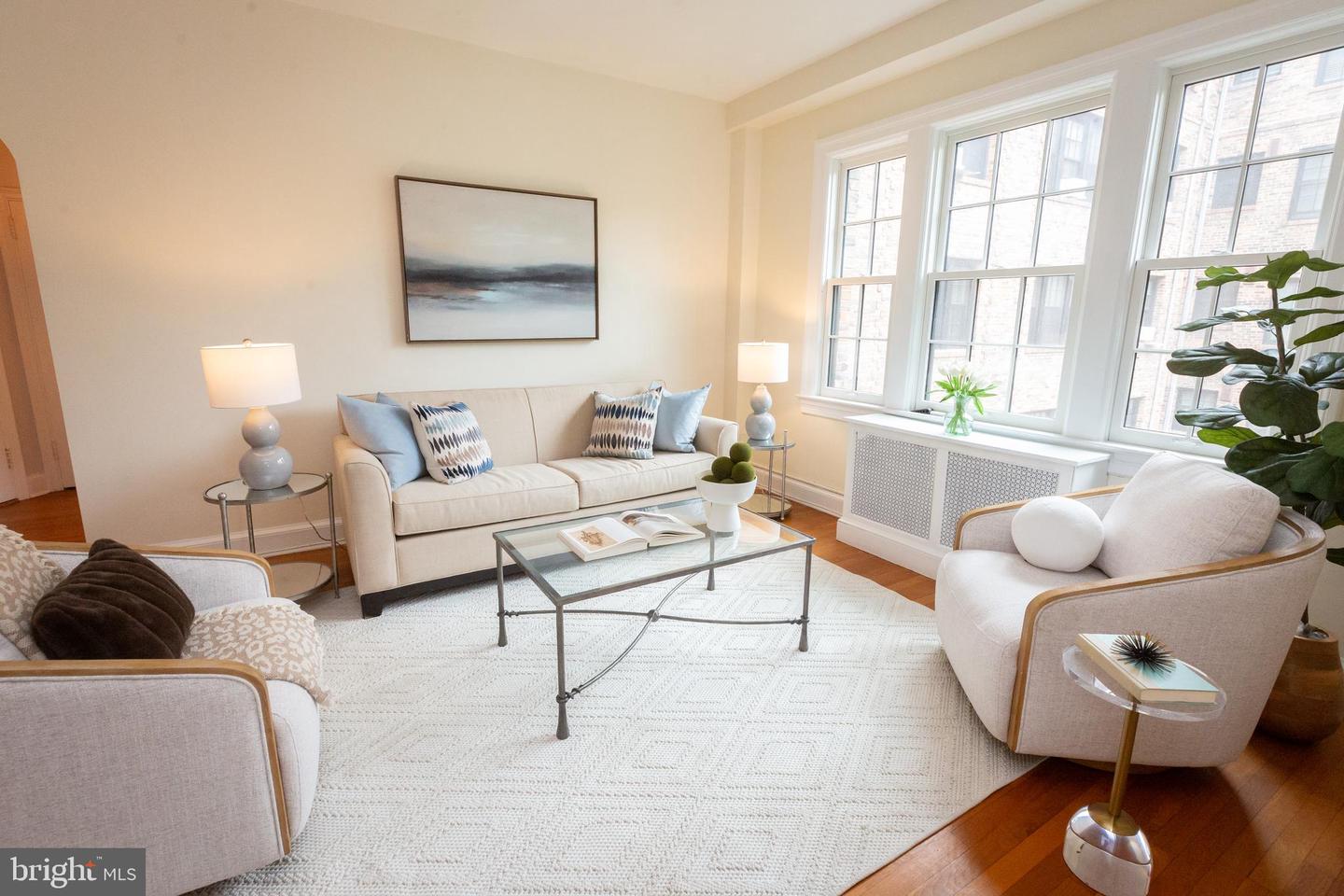 3900 CONNECTICUT AVE NW #306-F, WASHINGTON, District Of Columbia 20008, 1 Bedroom Bedrooms, ,1 BathroomBathrooms,Residential,For sale,3900 CONNECTICUT AVE NW #306-F,DCDC2203034 MLS # DCDC2203034