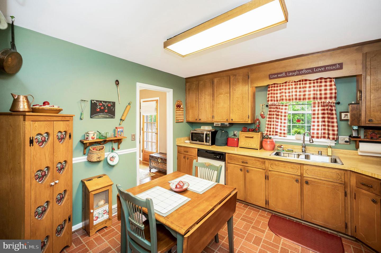 806 EDWARDS DR, FREDERICKSBURG, Virginia 22405, 4 Bedrooms Bedrooms, ,2 BathroomsBathrooms,Residential,For sale,806 EDWARDS DR,VAST2039302 MLS # VAST2039302