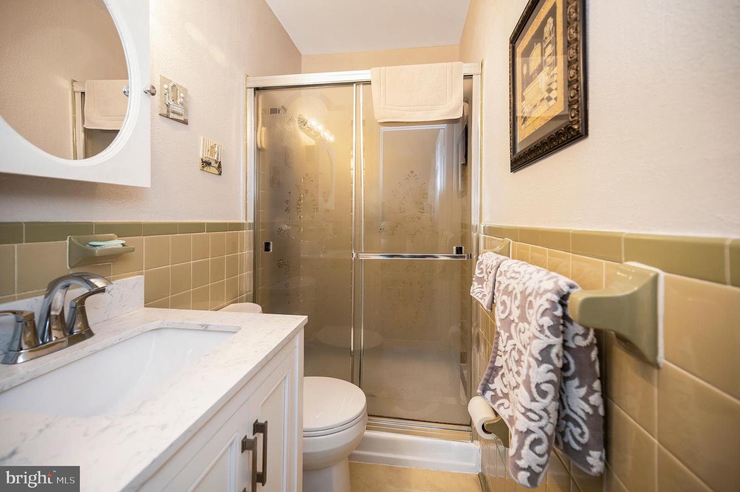 806 EDWARDS DR, FREDERICKSBURG, Virginia 22405, 4 Bedrooms Bedrooms, ,2 BathroomsBathrooms,Residential,For sale,806 EDWARDS DR,VAST2039302 MLS # VAST2039302