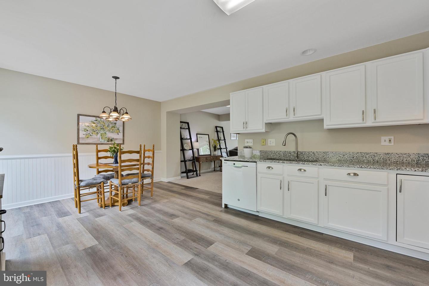 35871 DEVON PARK SQ, ROUND HILL, Virginia 20141, 4 Bedrooms Bedrooms, ,2 BathroomsBathrooms,Residential,For sale,35871 DEVON PARK SQ,VALO2098242 MLS # VALO2098242