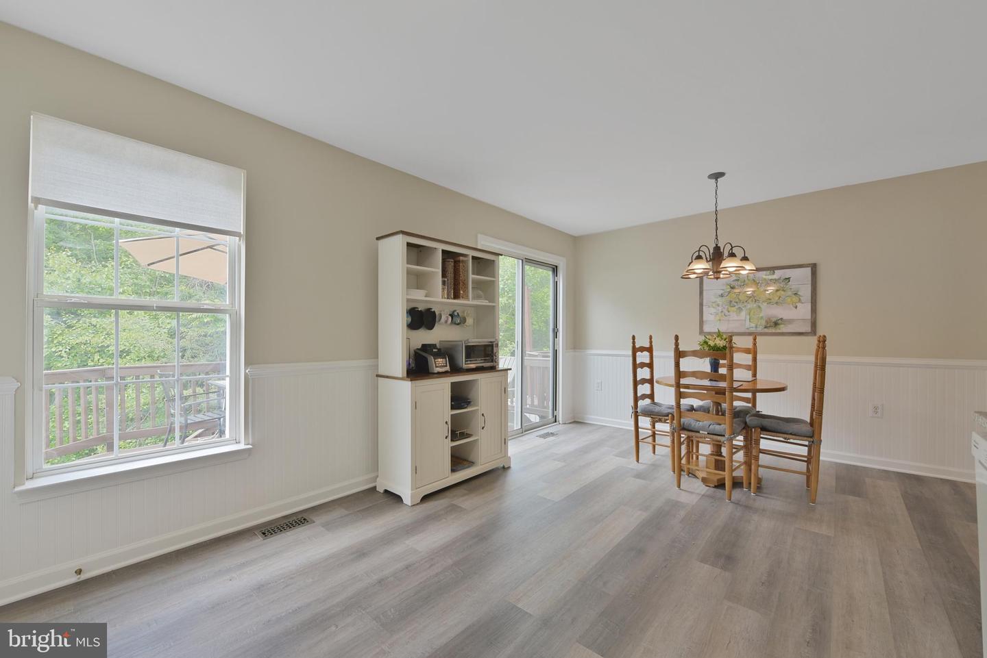 35871 DEVON PARK SQ, ROUND HILL, Virginia 20141, 4 Bedrooms Bedrooms, ,2 BathroomsBathrooms,Residential,For sale,35871 DEVON PARK SQ,VALO2098242 MLS # VALO2098242
