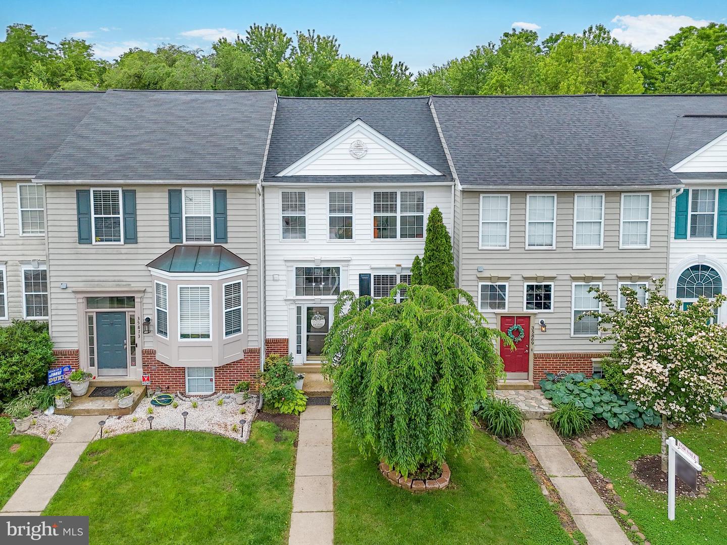 35871 DEVON PARK SQ, ROUND HILL, Virginia 20141, 4 Bedrooms Bedrooms, ,2 BathroomsBathrooms,Residential,For sale,35871 DEVON PARK SQ,VALO2098242 MLS # VALO2098242