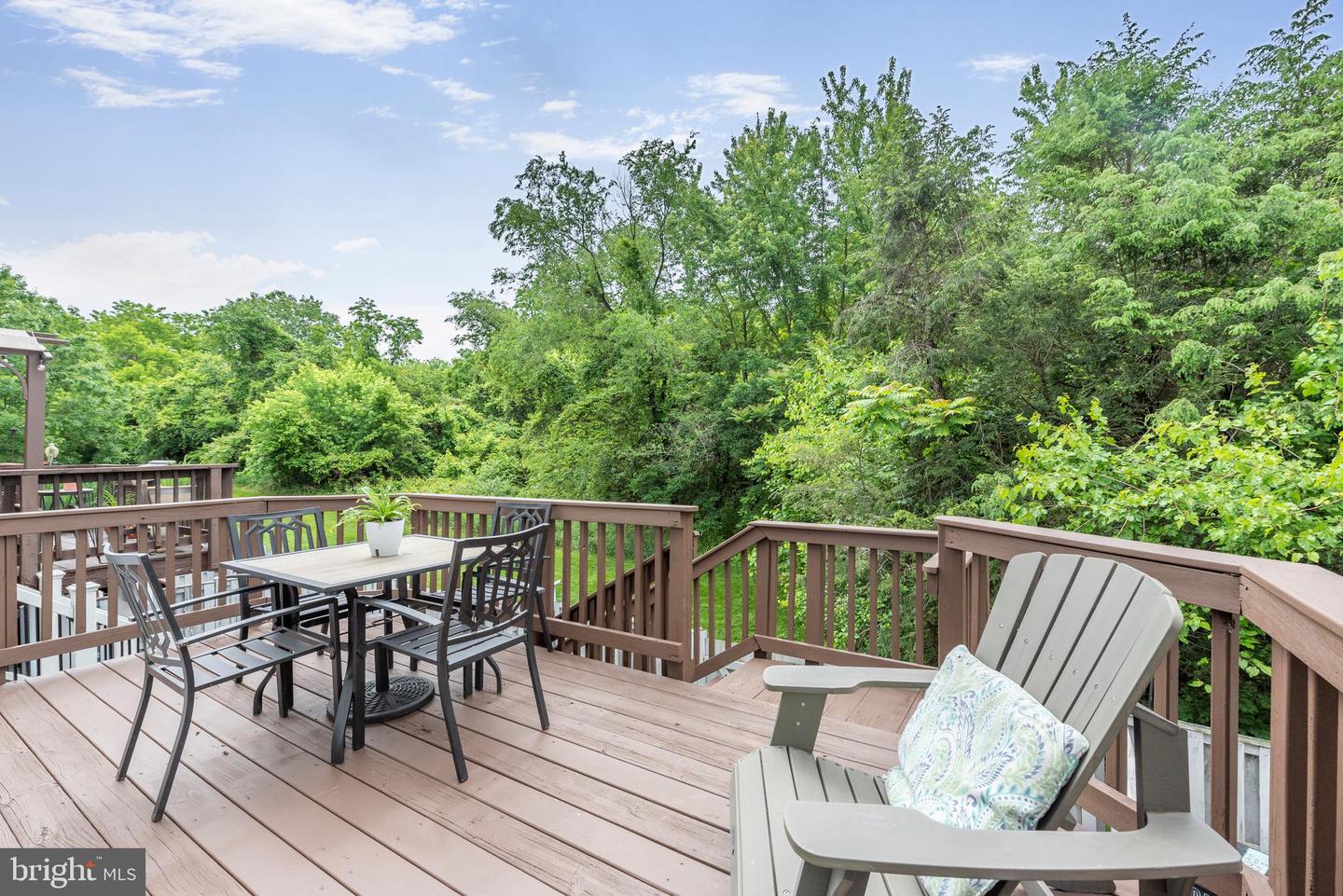 35871 DEVON PARK SQ, ROUND HILL, Virginia 20141, 4 Bedrooms Bedrooms, ,2 BathroomsBathrooms,Residential,For sale,35871 DEVON PARK SQ,VALO2098242 MLS # VALO2098242