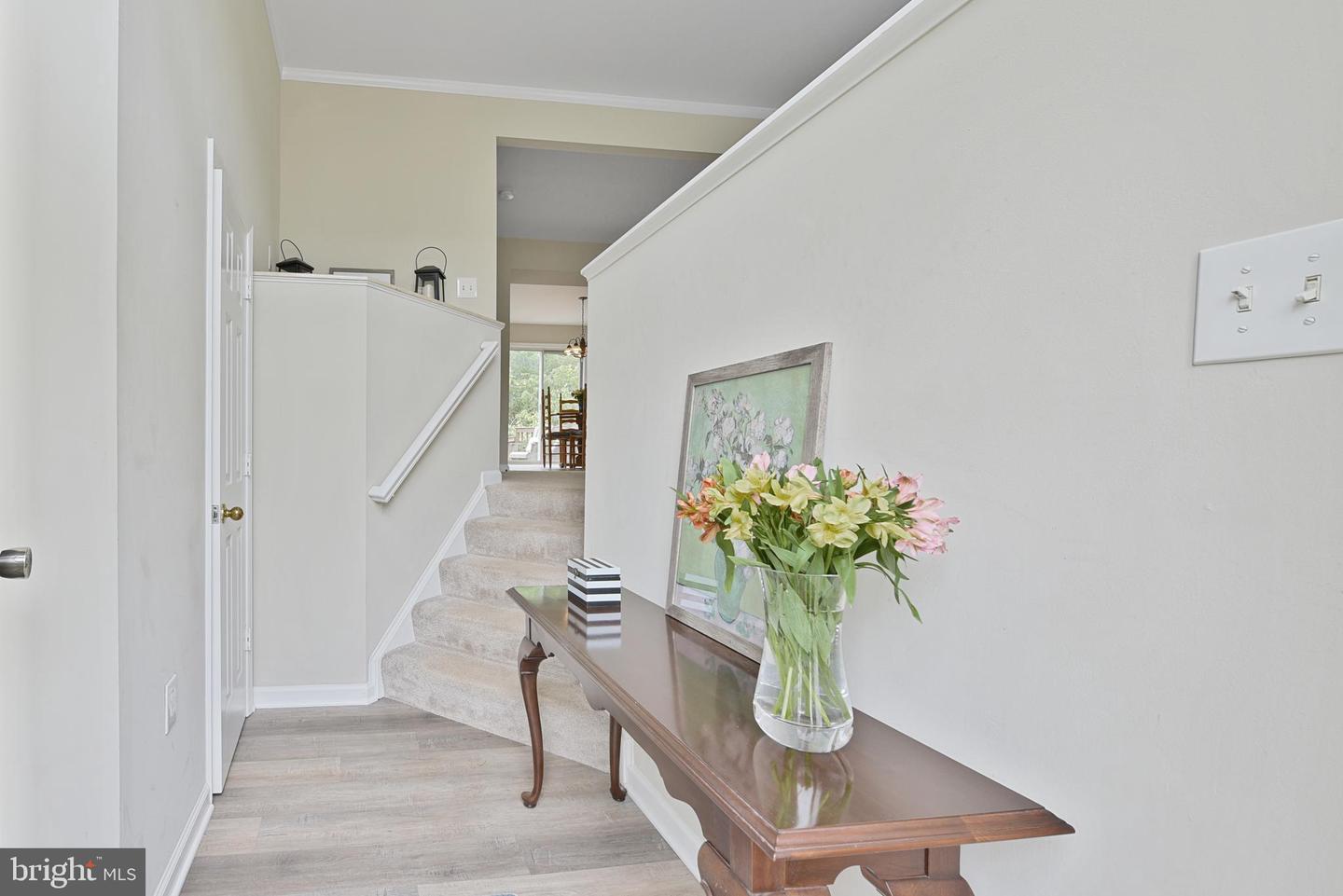 35871 DEVON PARK SQ, ROUND HILL, Virginia 20141, 4 Bedrooms Bedrooms, ,2 BathroomsBathrooms,Residential,For sale,35871 DEVON PARK SQ,VALO2098242 MLS # VALO2098242
