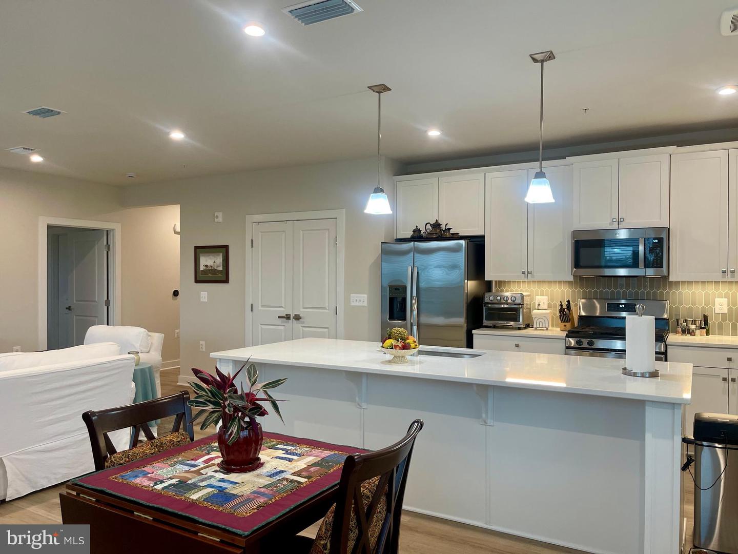 151 MCCORMICK CIR #200, WINCHESTER, Virginia 22602, 2 Bedrooms Bedrooms, ,2 BathroomsBathrooms,Residential,For sale,151 MCCORMICK CIR #200,VAFV2034532 MLS # VAFV2034532