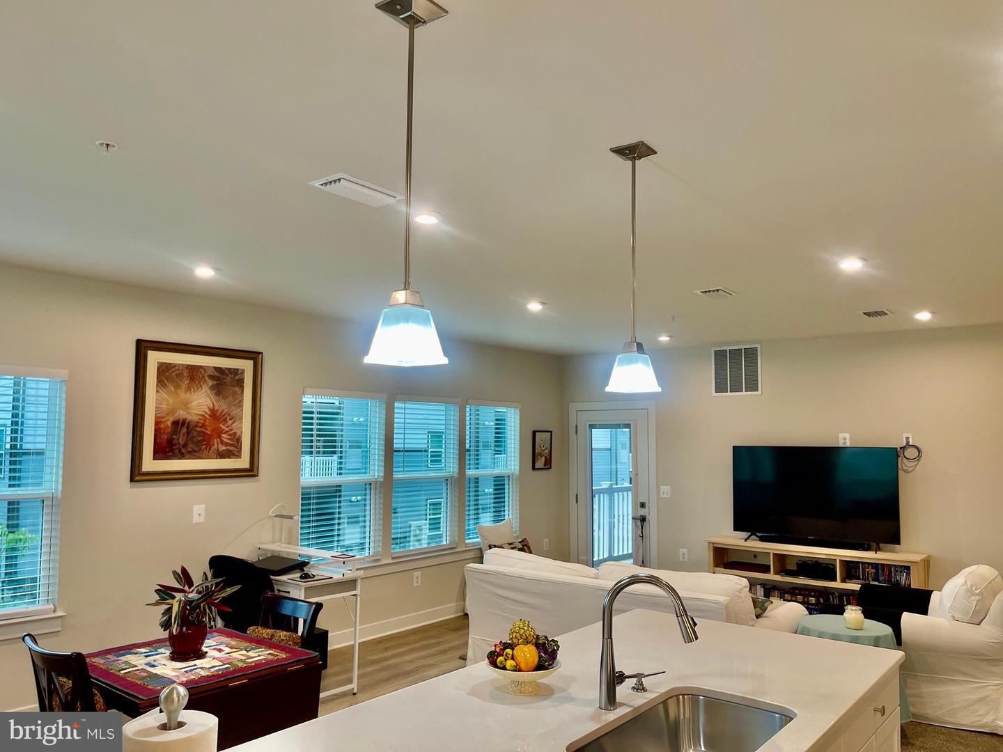 151 MCCORMICK CIR #200, WINCHESTER, Virginia 22602, 2 Bedrooms Bedrooms, ,2 BathroomsBathrooms,Residential,For sale,151 MCCORMICK CIR #200,VAFV2034532 MLS # VAFV2034532