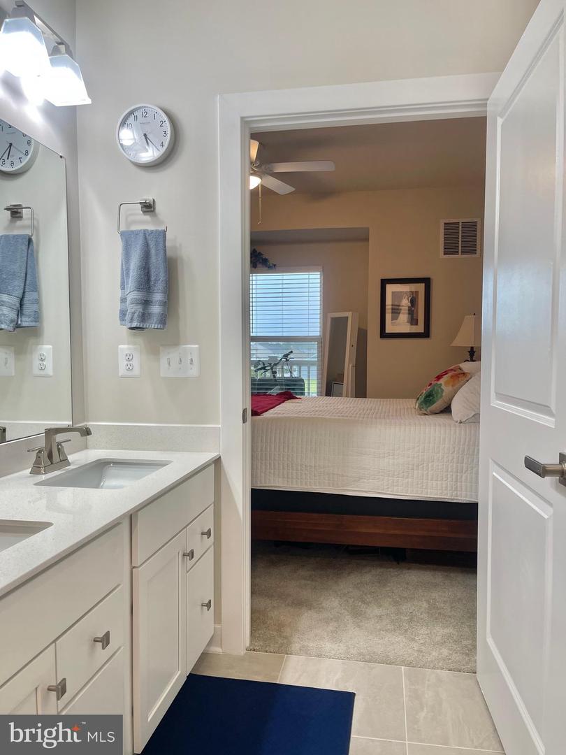 151 MCCORMICK CIR #200, WINCHESTER, Virginia 22602, 2 Bedrooms Bedrooms, ,2 BathroomsBathrooms,Residential,For sale,151 MCCORMICK CIR #200,VAFV2034532 MLS # VAFV2034532