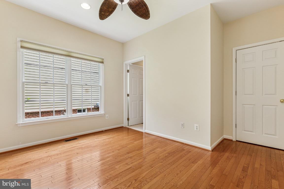 43229 AUGUSTINE PL, ASHBURN, Virginia 20147, 5 Bedrooms Bedrooms, ,5 BathroomsBathrooms,Residential,For sale,43229 AUGUSTINE PL,VALO2098188 MLS # VALO2098188
