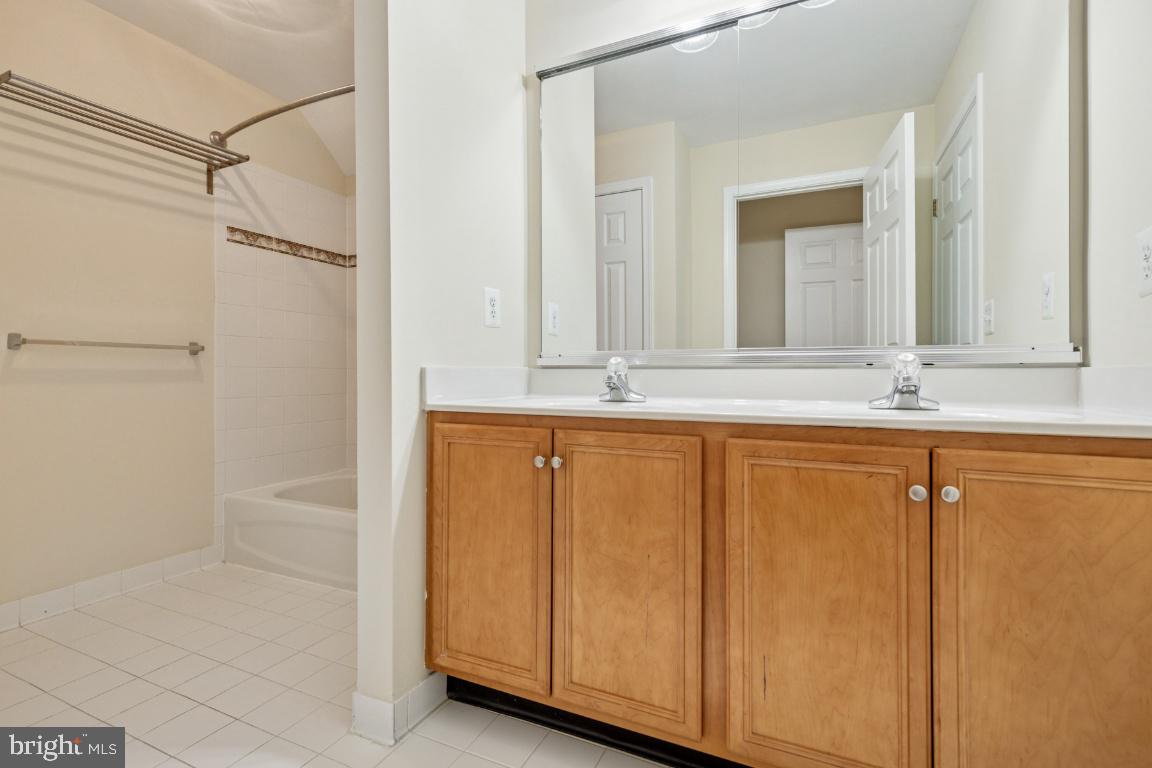 43229 AUGUSTINE PL, ASHBURN, Virginia 20147, 5 Bedrooms Bedrooms, ,5 BathroomsBathrooms,Residential,For sale,43229 AUGUSTINE PL,VALO2098188 MLS # VALO2098188