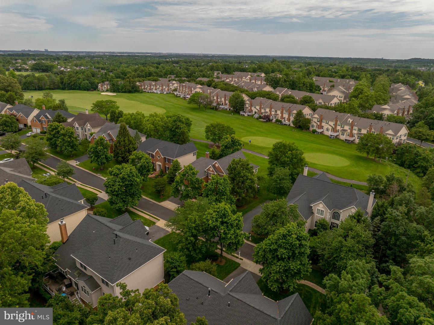 43229 AUGUSTINE PL, ASHBURN, Virginia 20147, 5 Bedrooms Bedrooms, ,5 BathroomsBathrooms,Residential,For sale,43229 AUGUSTINE PL,VALO2098188 MLS # VALO2098188