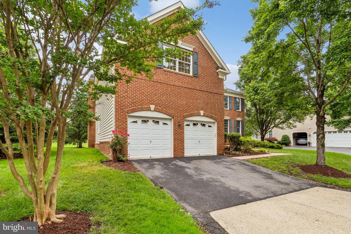 43229 AUGUSTINE PL, ASHBURN, Virginia 20147, 5 Bedrooms Bedrooms, ,5 BathroomsBathrooms,Residential,For sale,43229 AUGUSTINE PL,VALO2098188 MLS # VALO2098188