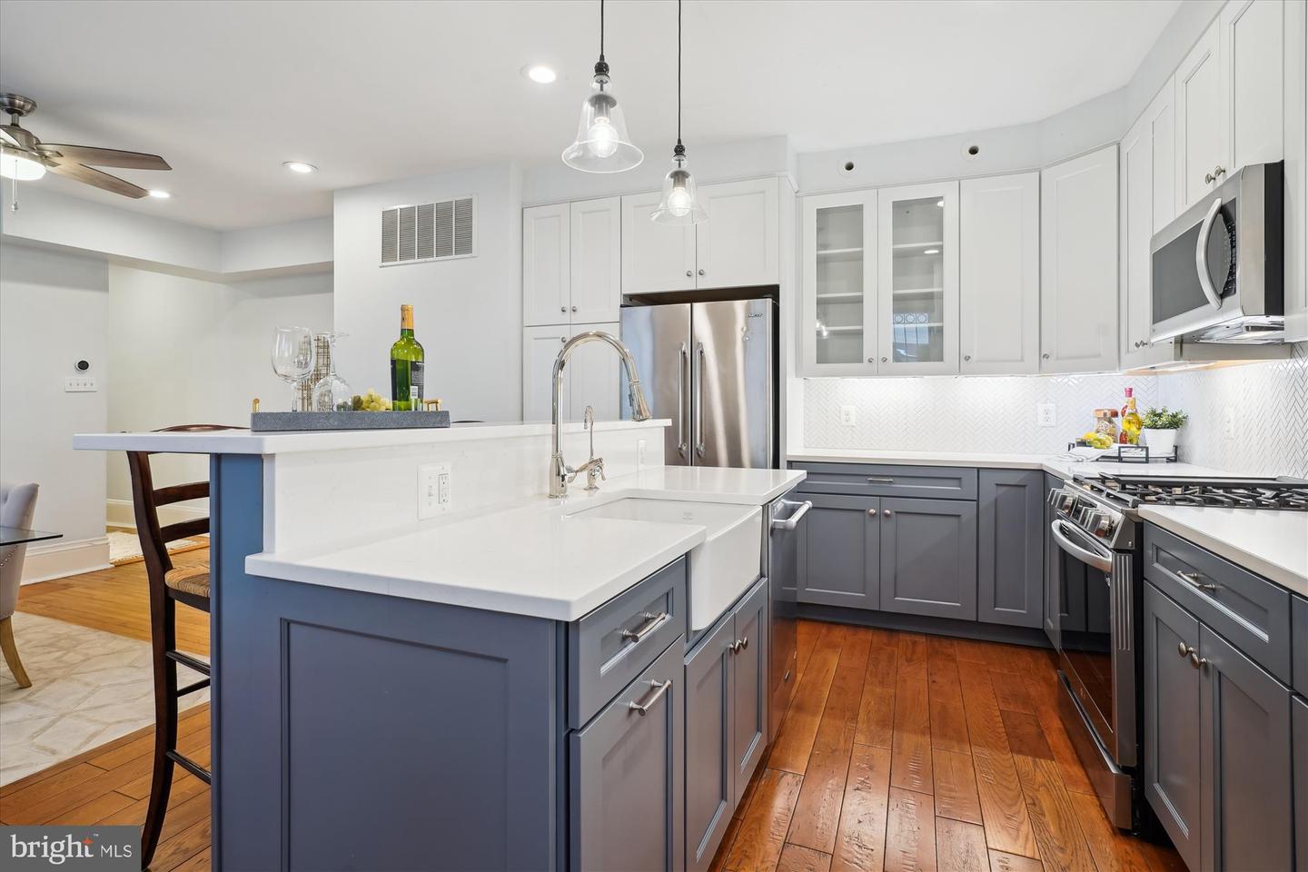 1419 R ST NW #20, WASHINGTON, District Of Columbia 20009, 2 Bedrooms Bedrooms, ,1 BathroomBathrooms,Residential,For sale,1419 R ST NW #20,DCDC2203218 MLS # DCDC2203218