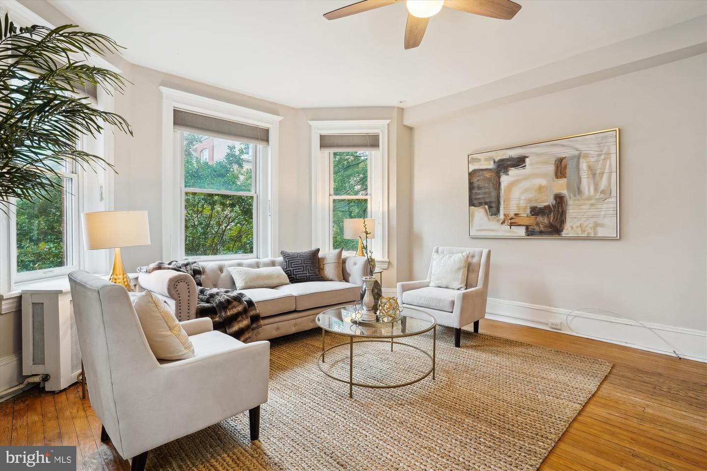 1419 R ST NW #20, WASHINGTON, District Of Columbia 20009, 2 Bedrooms Bedrooms, ,1 BathroomBathrooms,Residential,For sale,1419 R ST NW #20,DCDC2203218 MLS # DCDC2203218