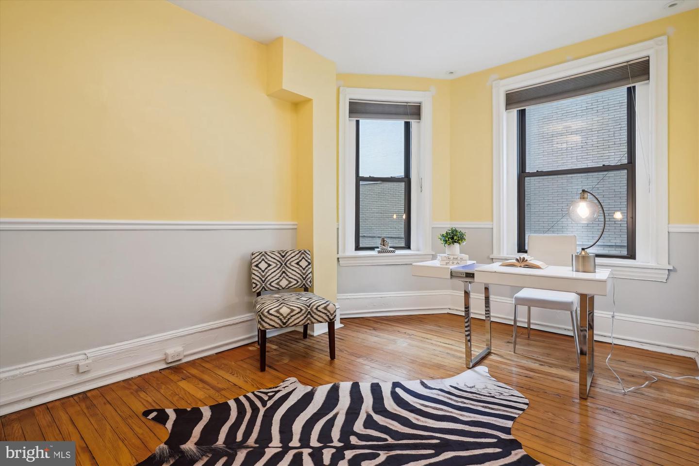 1419 R ST NW #20, WASHINGTON, District Of Columbia 20009, 2 Bedrooms Bedrooms, ,1 BathroomBathrooms,Residential,For sale,1419 R ST NW #20,DCDC2203218 MLS # DCDC2203218