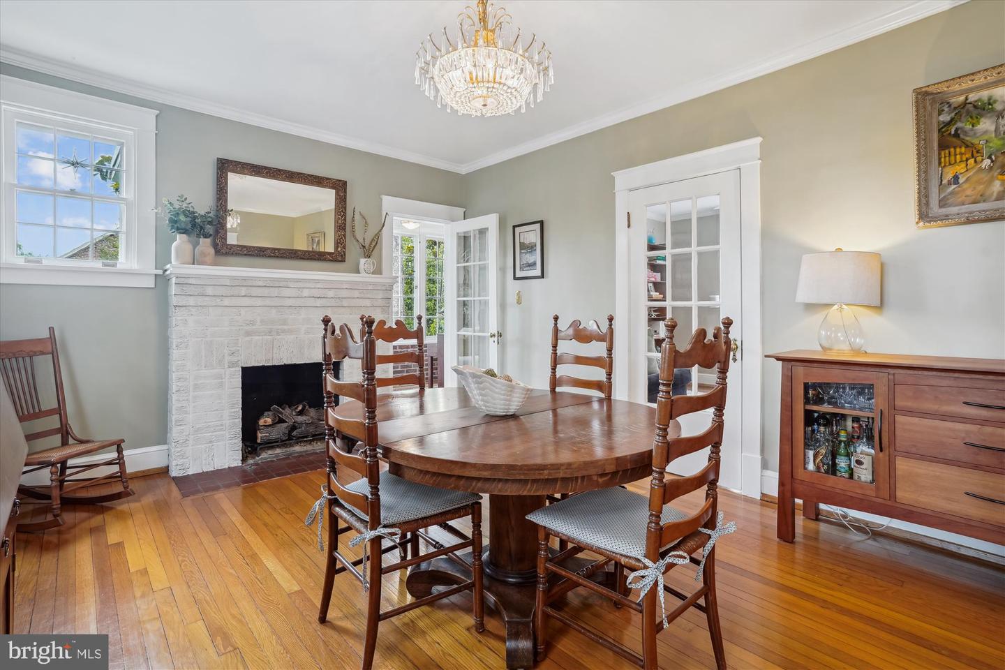 402 W MASONIC VIEW AVE, ALEXANDRIA, Virginia 22301, 4 Bedrooms Bedrooms, ,3 BathroomsBathrooms,Residential,For sale,402 W MASONIC VIEW AVE,VAAX2045846 MLS # VAAX2045846