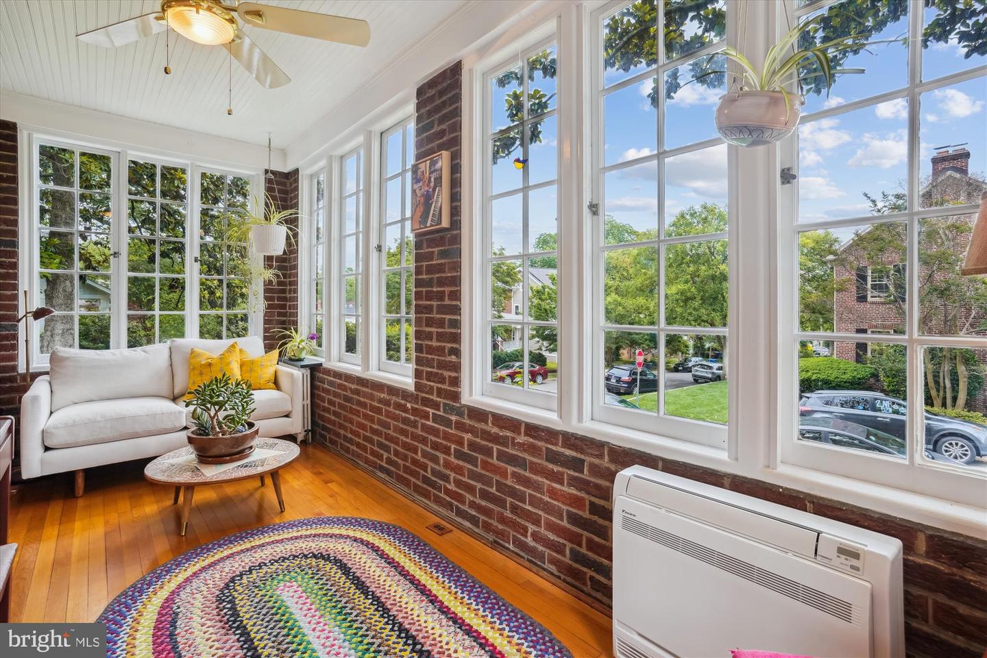 402 W MASONIC VIEW AVE, ALEXANDRIA, Virginia 22301, 4 Bedrooms Bedrooms, ,3 BathroomsBathrooms,Residential,For sale,402 W MASONIC VIEW AVE,VAAX2045846 MLS # VAAX2045846